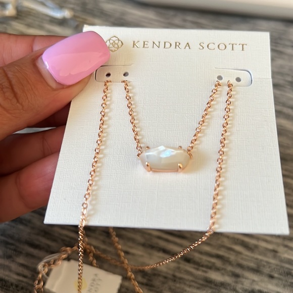 KENDRA SCOTT SET - Picture 3 of 6
